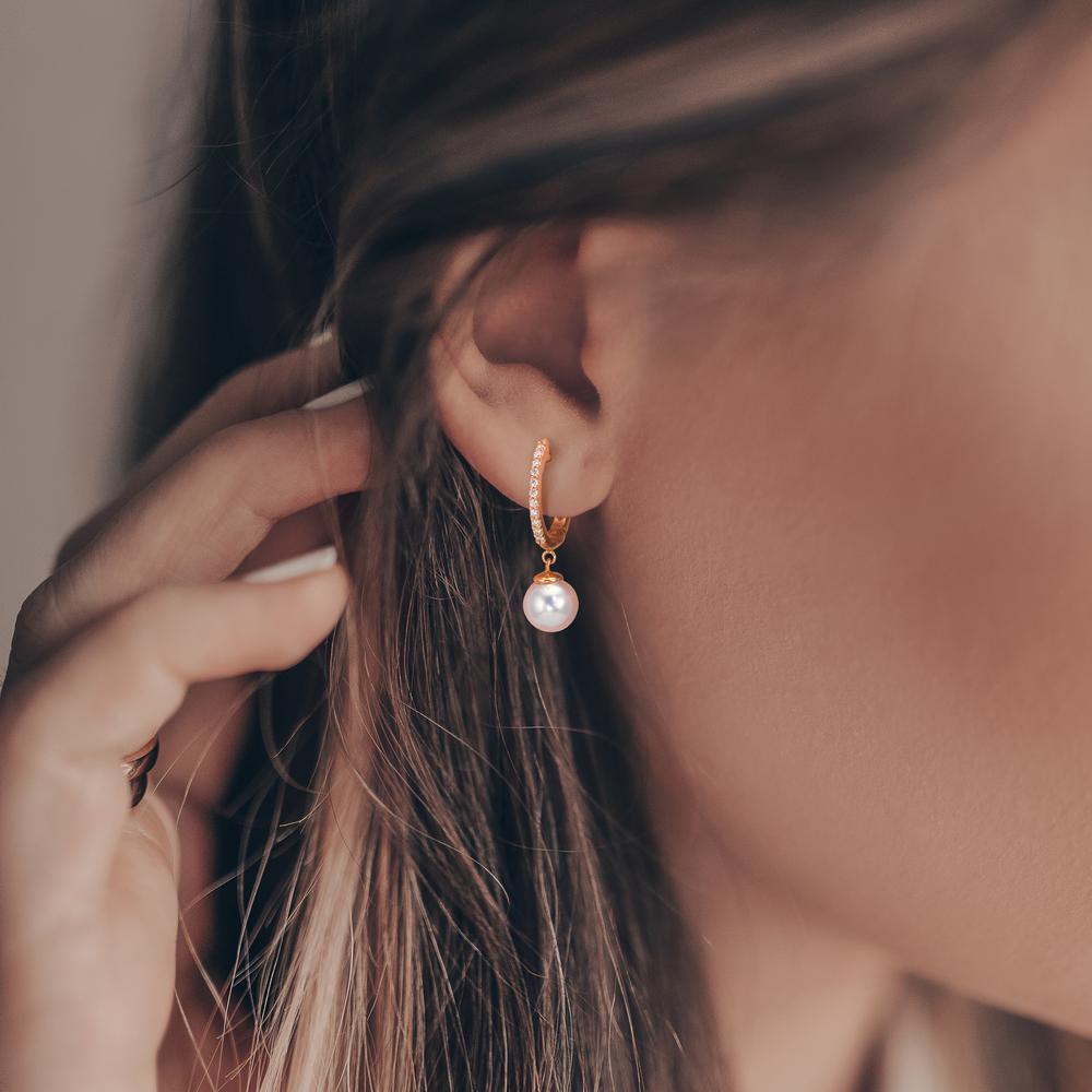 Klappcreolen 750/18 K Rotgold Diamant 0.09 ct, 22 Steine, tw-si Akoya Perlen, 2 Perlen 6-6.5 mm