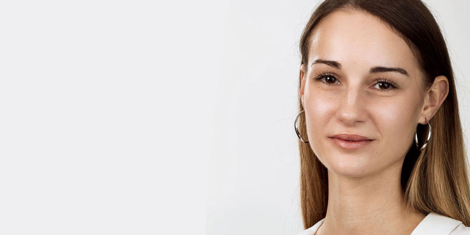 Schmuck-Trend 2025: XXL-Ohrringe und Hoops