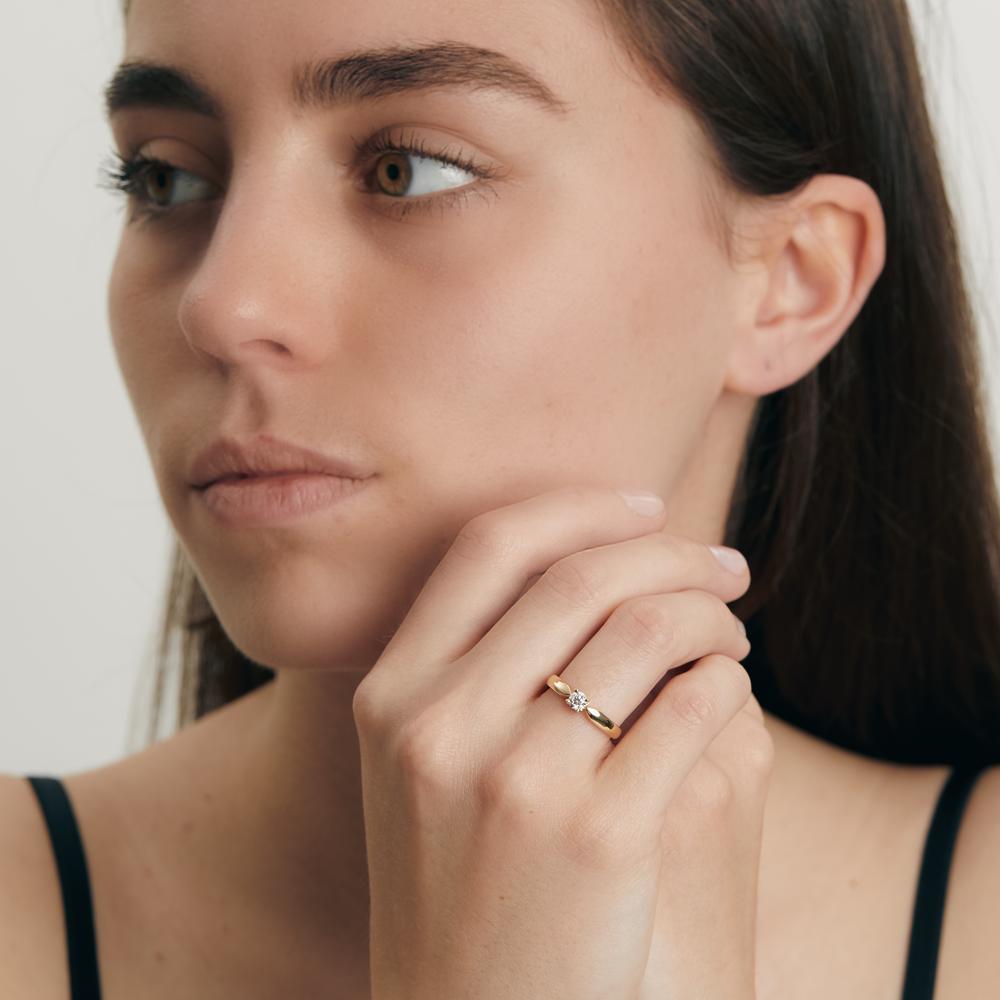 Solitär Ring 750/18 K Gelbgold Diamant 0.20 ct, w-si