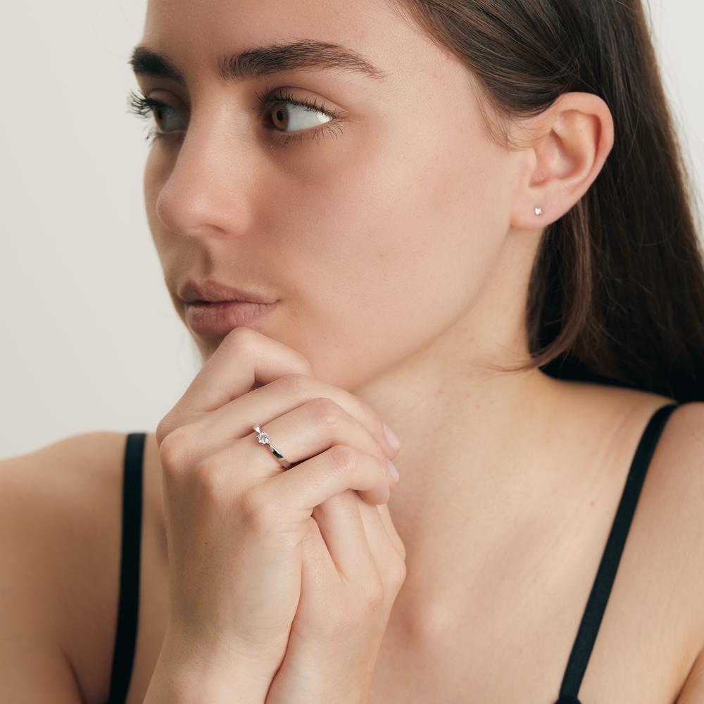 Solitär Ring 750/18 K Weissgold Diamant weiss, 0.20 ct, Brillantschliff, w-si