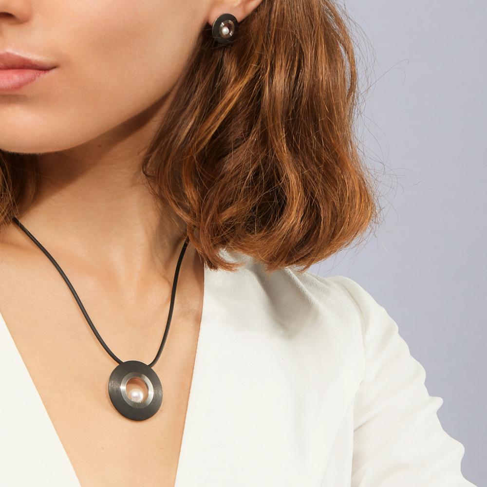 569108_587060_587061_571100_m