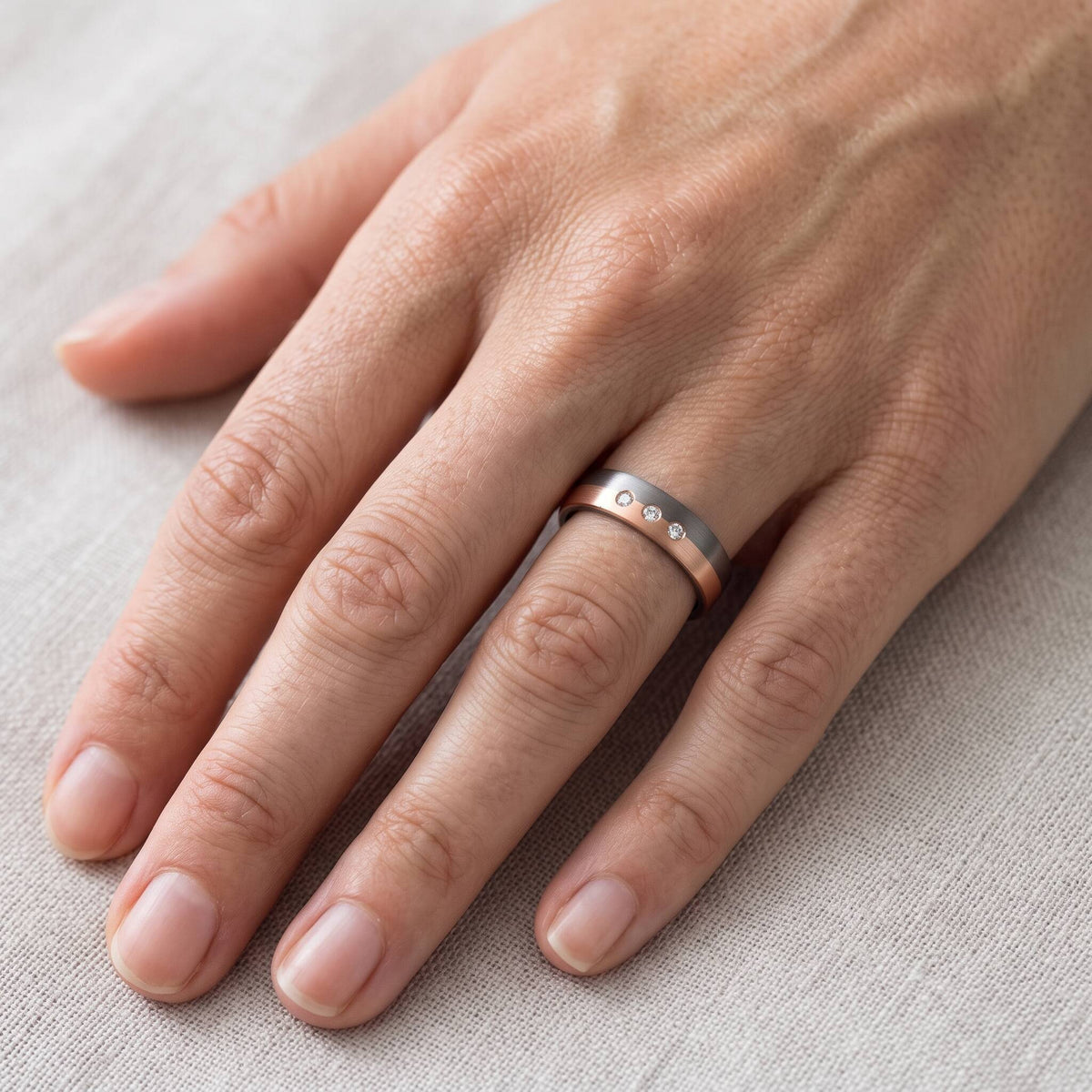 587210_gi3