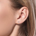 588238_a