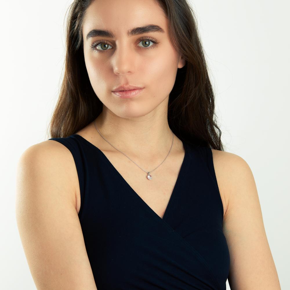 Collier 750/18 K Weissgold Morganit, Diamanten 0.06 ct, w-si 42-45 cm verstellbar