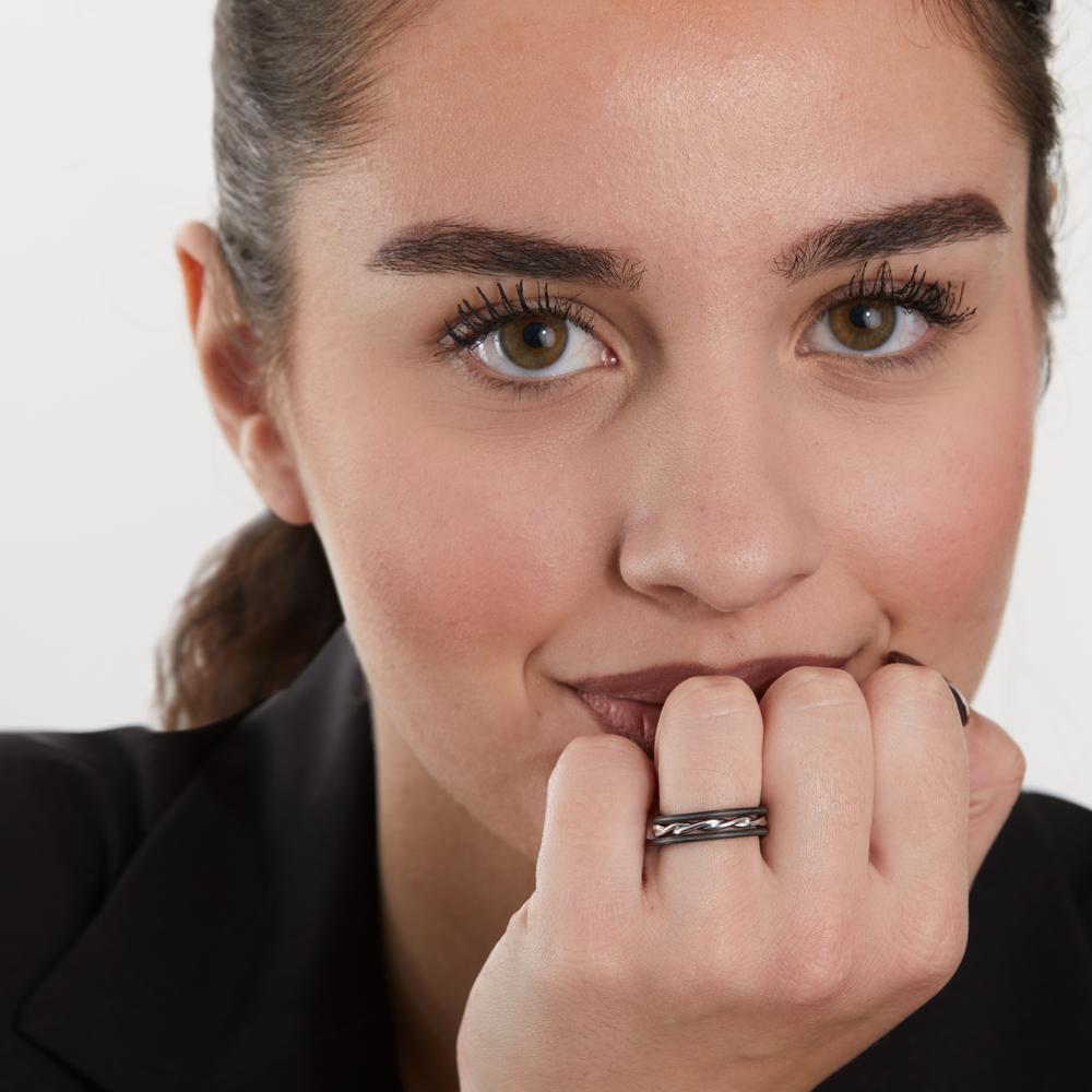 596958_589865_596958_n