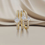 Solitär Ring 750/18 K Gelbgold Diamant 0.47 ct, Brillantschliff, w-si, Diamant 0.18 ct, 18 Steine, Brillantschliff, w-si